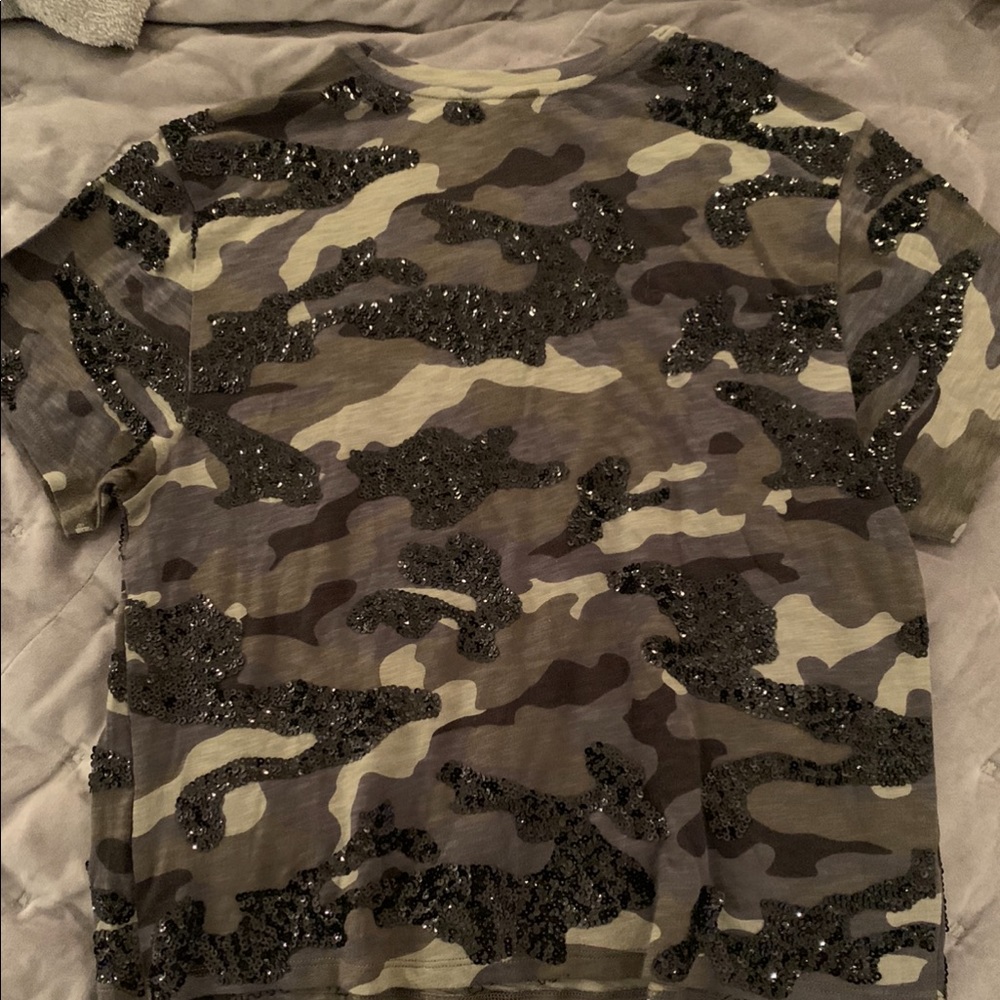 Express T-Shirt - Picture 2 of 2